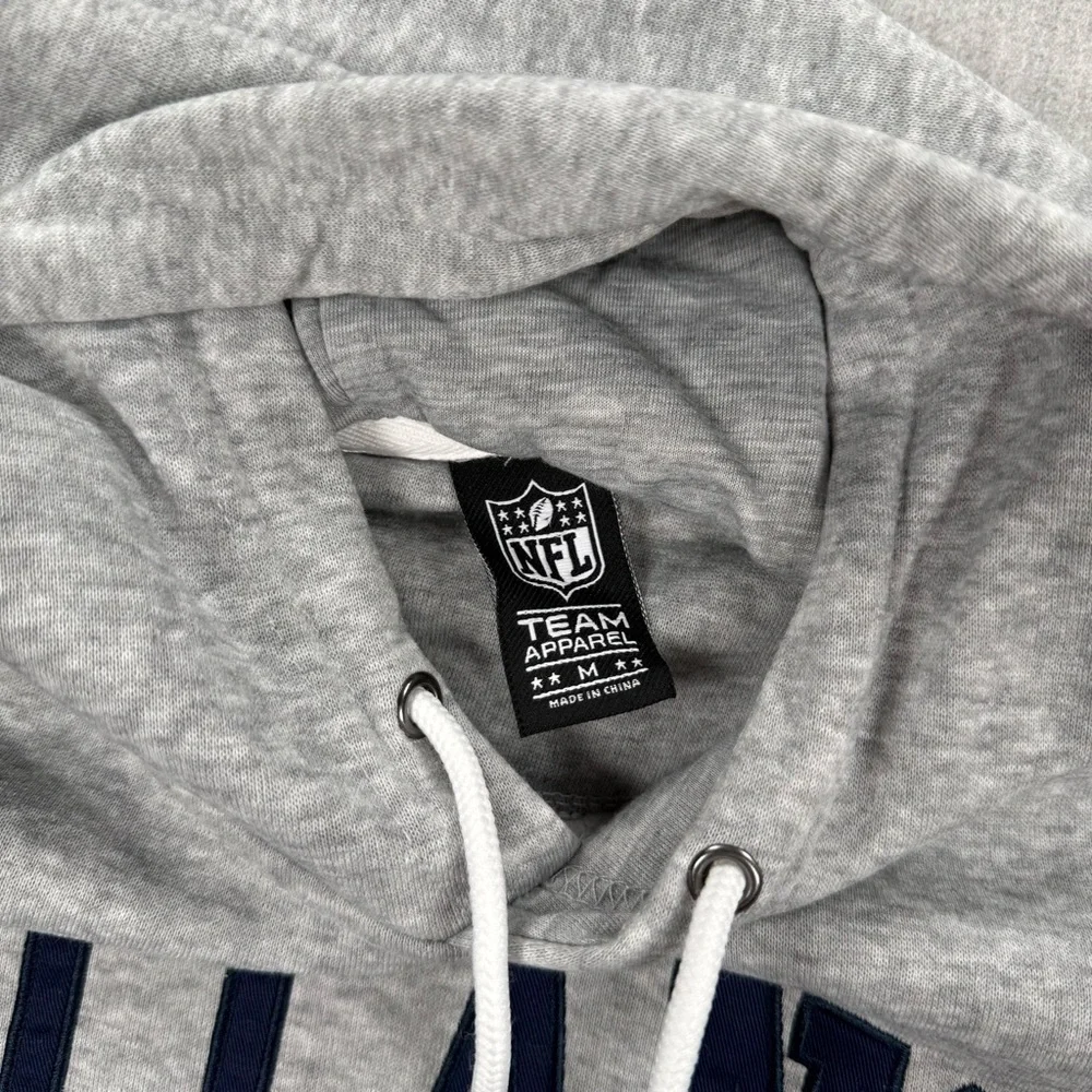 NFL‎ Gray Titans Pullover Hoodie with Team Logo